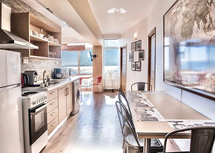 Apartment #morrison Apt By Halu! *